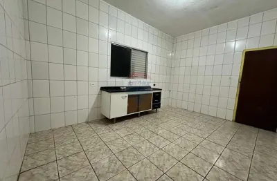 Casa compartilhada para alugar com 2 dormitorios vila tavares