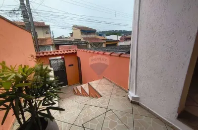 Casa com 4 quartos para alugar no Jardim Guapituba, Mauá 