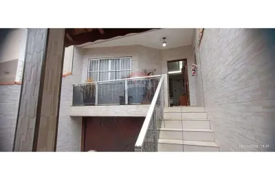 Casa com 3 quartos à venda na Rua Rogério Giorgi, 770, Parque Marajoara, Santo André