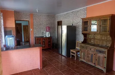 Oportunidade imperdível!!! ótima casa no guaraguaçu, praia de leste.