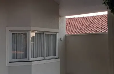 Casa em condomínio fechado 2 dormitórios 560 mil, em caçapava