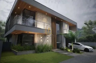 Sobrado Alto Padrão (em construção) à venda no bairro Pedra Branca - Palhoça/SC