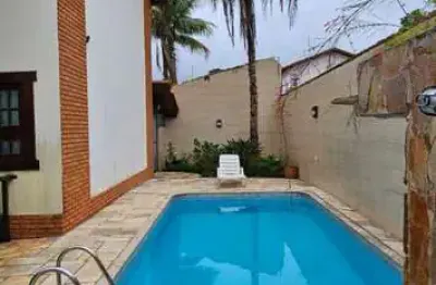 Casa em condomínio fechado com 2 quartos à venda no Maitinga, Bertioga 