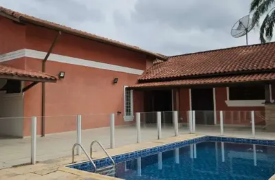 Casa com 3 quartos à venda no Centro, Bertioga 