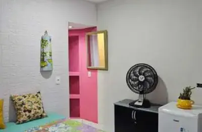 Suíte para  locação  de temporada no centro de bertioga, para duas pessoas.