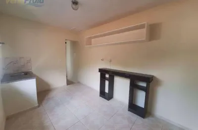 Edícula com 2 dormitórios para alugar, 35 m² por R$ 1.500,00/mês - São Francisco - São Sebastião/SP