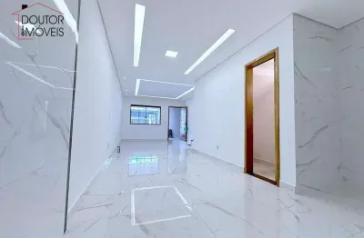 Sobrado à venda, 03 dormitórios sendo 01 suíte, 02 vagas, 300 metros da Av Amador Bueno, 130 m² por R$ 780.000 - Vila Granada - São Paulo/SP