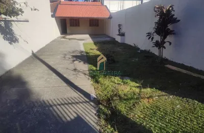 Casa com 2 quartos à venda na roça grande, colombo  por r$ 450.000