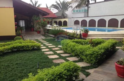 Casa em condomínio com 5 suítes para locação em bertioga-sp.