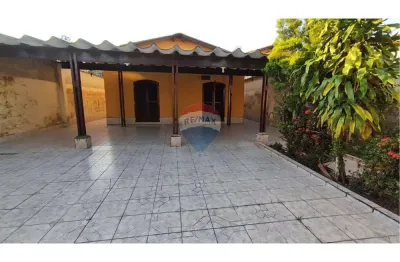 Casa com 3 quartos à venda na Rua João de Jesus Henriques Júnior, 169, Vista Linda, Bertioga