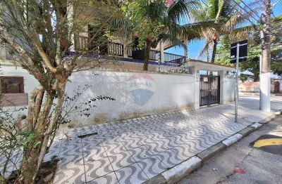Casa com 3 quartos à venda na Rua Rafael Costabile, 150, Centro, Bertioga