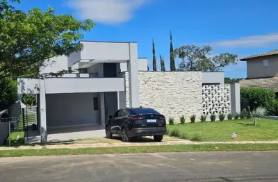 Linda casa térrea no condomínio horizonte azul 2 com 4 suítes