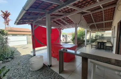 Que tal morar em uma casa em penha? aceita permuta por casa de maior valor!