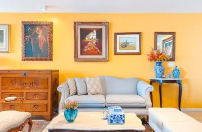 Apartamento espetacular de frente para o mar no melhor ponto !