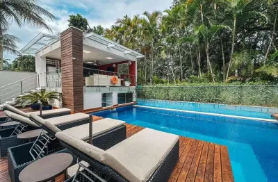 Casa com 5 quartos à venda na Riviera de São Lourenço, Bertioga 