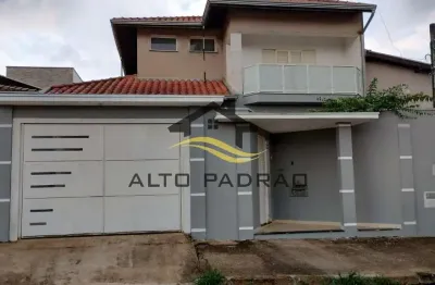 Casa com 3 quartos à venda na rua doutor luiz nicolau nolandi, 456, vila josé kalil aun, cosmópolis por r$ 750.000