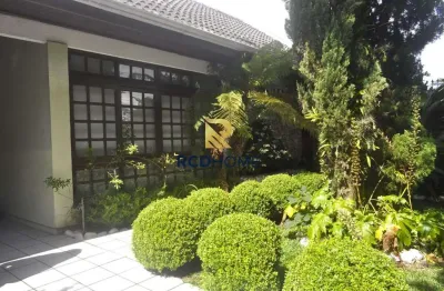 Casa para Venda em Curitiba, São Braz, 5 dormitórios, 1 suíte, 3 banheiros, 2 vagas