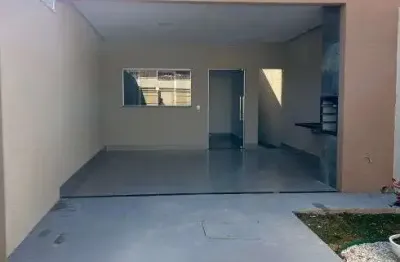 Casa nova, alto padrão, 3 quartos com suite e churrasqueira, na melhor localização do res. canada