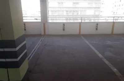Garagem à venda no Centro, Juiz de Fora 