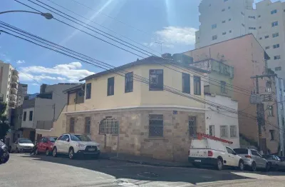 Casa para venda em juiz de fora, centro, 6 dormitórios, 2 suítes, 4 banheiros, 1 vaga