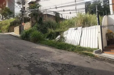 Terreno à venda no Residência, Juiz de Fora 