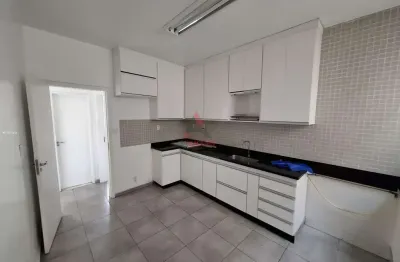Excelente apartamento de 3 quartos bem no centro de juiz de fora!