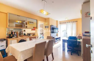 Apartamento à venda no Bairro Campinas em São José-SC, com 2 quartos, 1 suíte, 1 vaga