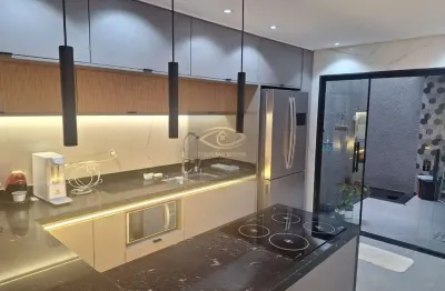 Imperdível oportunidade de adquirir casa de alto padrão na vila beatriz, são paulo - sp, com 3 quartos, 1 suíte, 2 salas, 4 banheiros, 4 vagas de garagem e 150,00 m² de área.