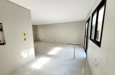 Maravilhoso sobrado de 3 quartos em condomínio no bairro santa felicidade