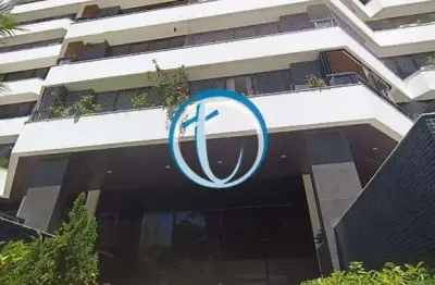 Vendo ou alugo apartamento de 4 quartos no itaigara, sendo 2 suítes