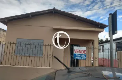 Casa com 4 quartos para alugar no Centro, Esplanada 