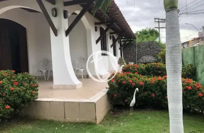 Casa com 5 quartos à venda no Stiep, Salvador 