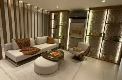 Apartamento a venda de alto padrão, porteira fechadano portal da colina