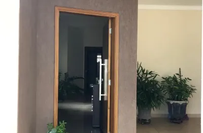Grande oportunidade de casa com edícula à venda no parque dos girassois