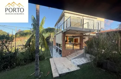 Casa de luxo em condomínio: 9 quartos, 7 suítes, 2 salas, 8 banheiros, 4 vagas na caixa d'água, vinhedo-sp - 236m². venda ou locação!