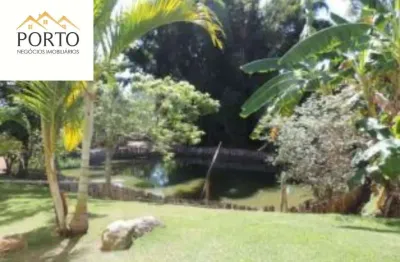 Excelente chácara com 3 dormitórios com piscina e churrasqueira