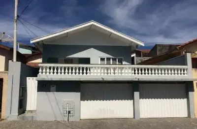 Casa com 2 dormitórios à venda, 147 m² por r$ 550.000,00 - jardim três irmãos - vinhedo/sp