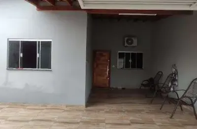 Casa com 3 quartos à venda no Centro, Adolfo 