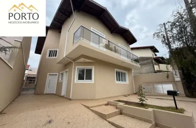 Casa de alto padrão em condomínio luxuoso no pinheirinho, vinhedo-sp: 3 quartos, 1 suíte, 3 salas, 4 banheiros, 2 vagas, 239m².