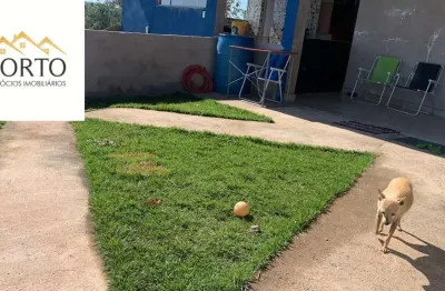 Casa para locação em Louveira-SP, Monterrey: 3 quartos, 1 suíte, 2 salas, 3 banheiros, 2 vagas, 100 m². Venha conferir!