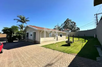 Chácara com 3.400 metros de terreno plano com casa principal e casa para caseiro na cidade de valinhos - sp