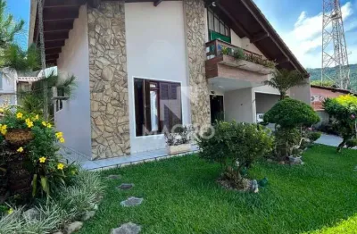 Casa com 4 quartos à venda na Vila Lalau, Jaraguá do Sul 