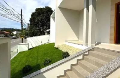 Casa | jaraguá esquerdo | 3 quartos (1 suíte) | 173m²