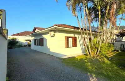 Casa com 1 quarto à venda no São Luís, Jaraguá do Sul 