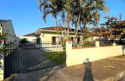 Casa com 3 quartos à venda no São Luís, Jaraguá do Sul 