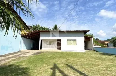 Casa | tifa martins (lot. ana paula ii) | 4 quartos (1 suíte) | 150m²