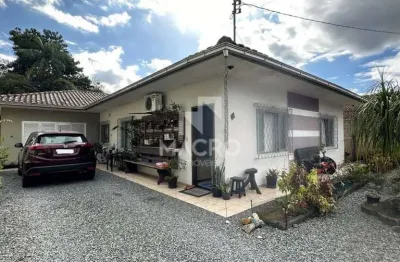 Casa com 3 quartos à venda no São Luís, Jaraguá do Sul 
