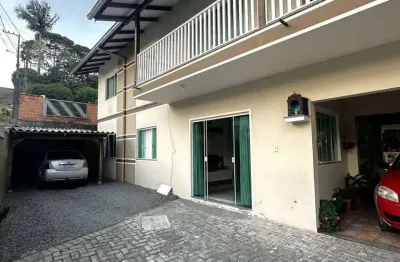 Casa sobrado | barra do rio cerro | 6 quartos (2 suítes) | 248m²