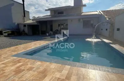 Sobrado com piscina | jaraguá esquerdo | 3 quartos (1 suíte) | 170m²