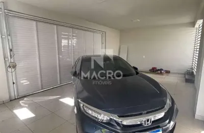 Casa semi mobiliada | amizade | 3 quartos (1 suíte) | 228m²